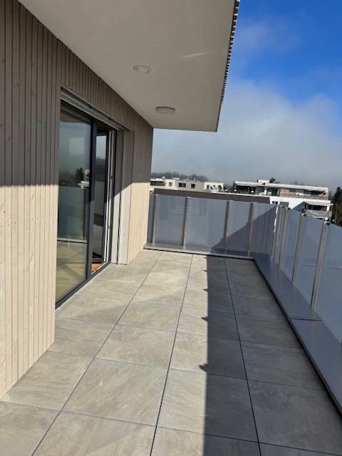 Ab sofort  - 65 m2 grosse, tolle 2.5 Zi Attika mit 60 m2 Dachterrasse - Bild 8