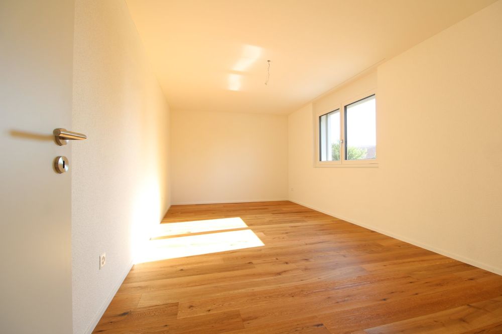 Charmante 3.5 Zimmer Neubauwohnung - Bild 4