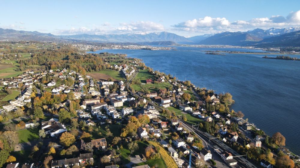 Neubau "MAHALMA" - Exklusiv Wohnen im Gsteig - Uerikon Stäfa - Bild 6