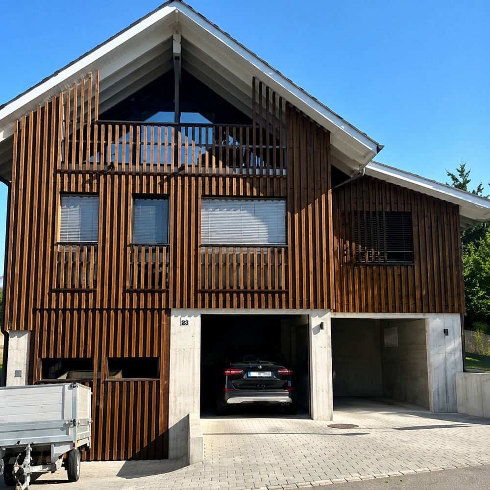 Moderne 5.5-Zimmer-Wohnung mit Garage und Terasse in Elsau - Bild 2