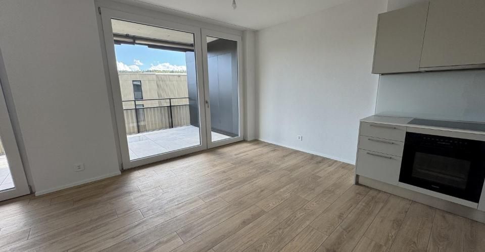 05696 - Appart. 3½ PCES - IMP. CHAMP-RIOND 24 - MATRAN - Appartement 3.5 pièces - image - 7