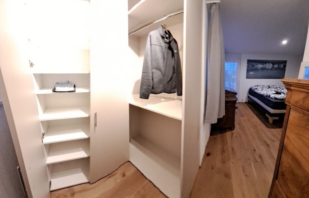 Attika 2.5 Zimmer möbliert befristet - Bild 11
