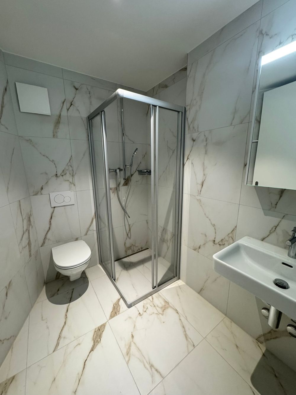 Erstvermietung: Moderne, offene Wohnung im Zentrum - Bild 4