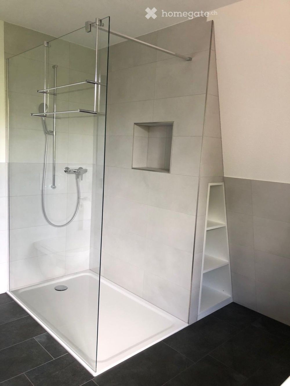 Einfamilienhaus mit Aussicht und grosszügigem Umschwung - Erstvermietung! - Bild 13