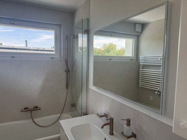 Erstbezug in schön sanierte 4 ½ Zimmer Wohnung in 3-Parteienhaus - Bild 6
