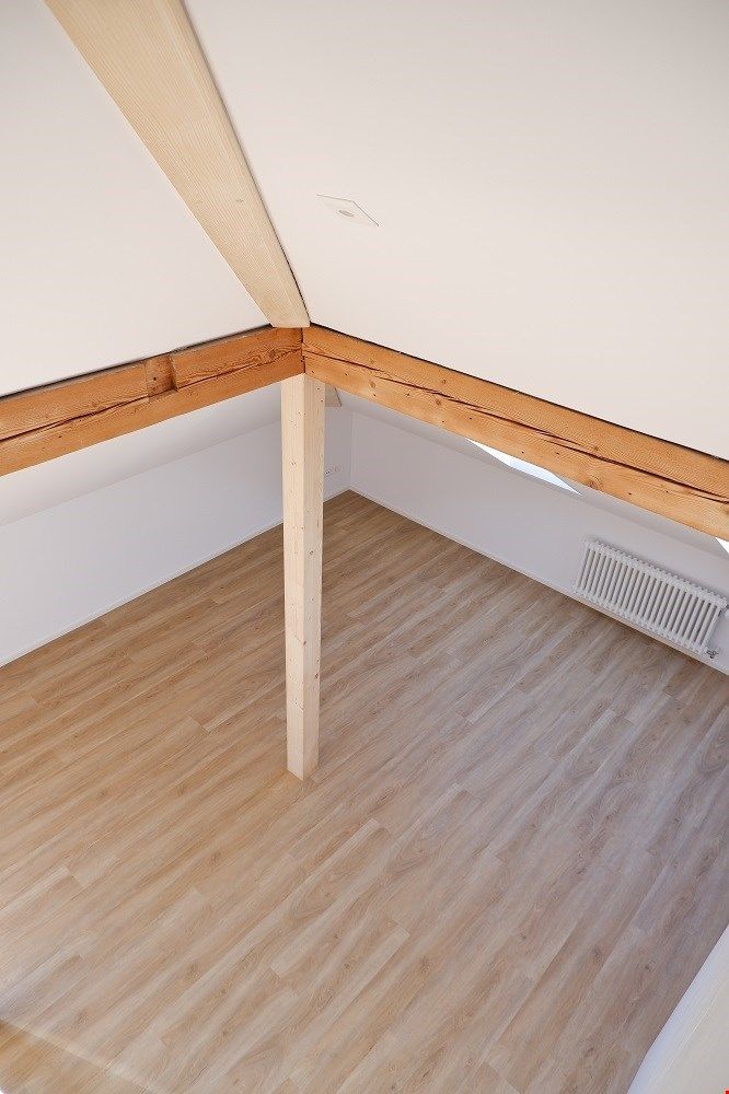 Traumhafte, helle Dachwohnung mit Galerie! - Bild 4
