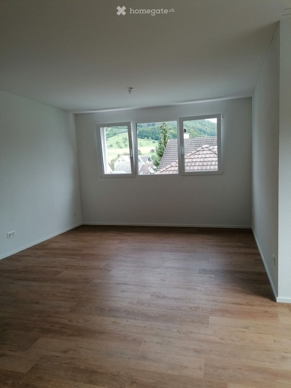 Moderne 2,5-Zimmer-Wohnung in Thürnen - Bild 4