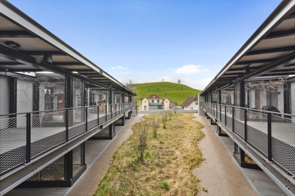 1. Nettomietzins gratis - 2½-Zimmer-Wohnung - Direkt beim Bahnhof! - Aussenansicht