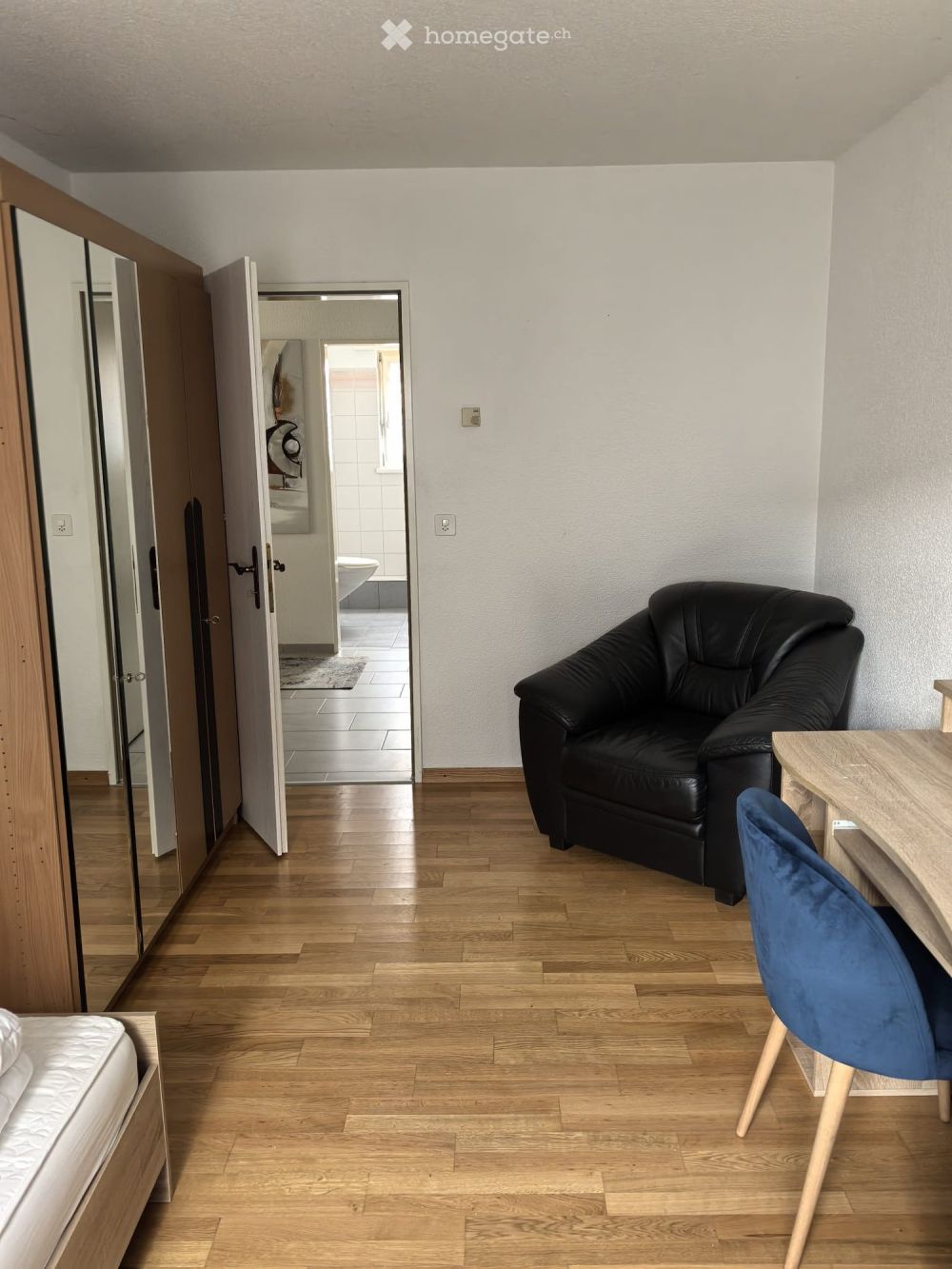 Möbliertes Zimmer  nur für Frauen  Neftenbach ZH - Bild 2