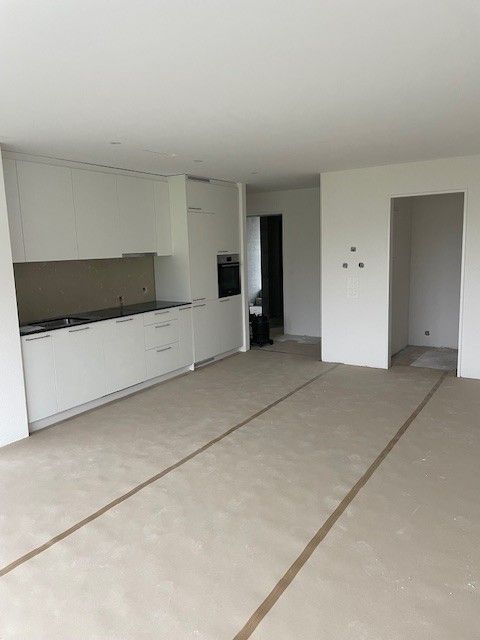 Erstvermietung moderne 2.5 Zimmerwohnung mit 15m2 Balkon, Minergie P - Bild 1