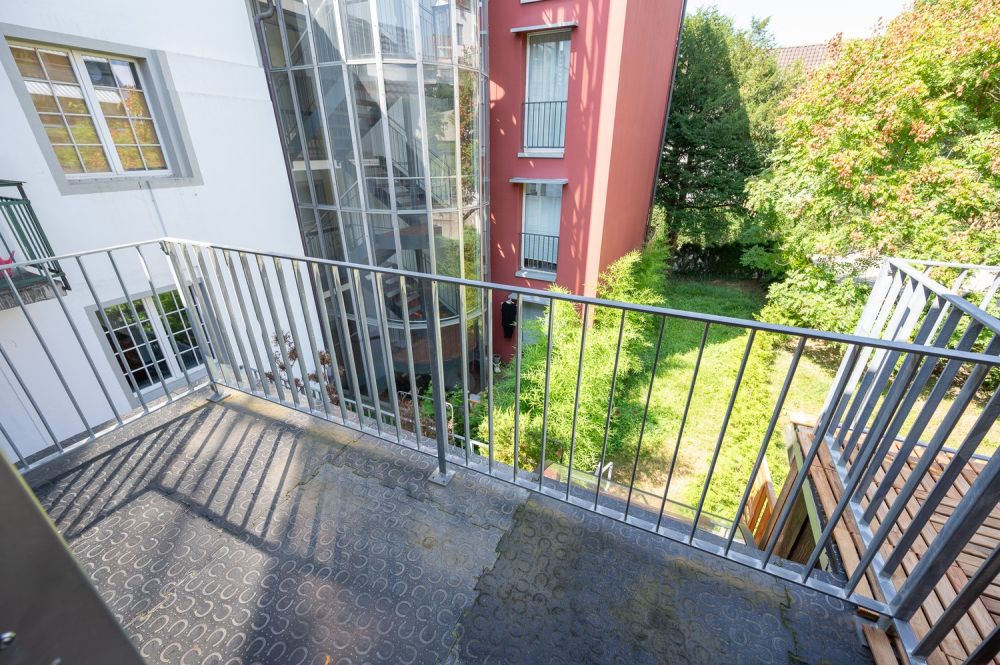 Moderne 4-Zimmer-Duplex-Wohnung in Meilen mit Seenähe - Bild 12