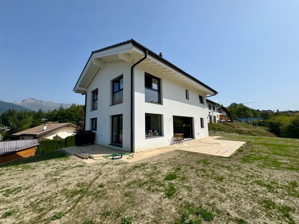 Maison neuve à Lens avec jardin et vue panoramique sur les montagnes et le lac - Bild 1