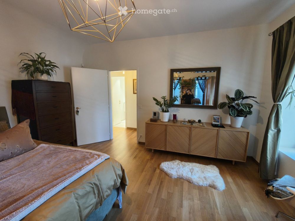 Appartement de 5,5 pièces rénové et sécurisé avec parking ! - Bild 2