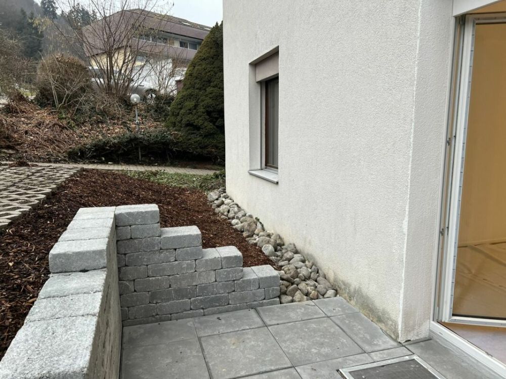 Schmucke 2,5 Zi mit Privatsitzplatz - Bild 10