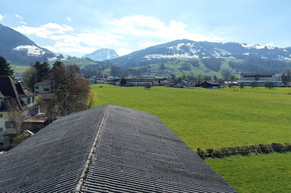 Bauland mit grossem Potential – Nähe Bahnhof, am Grünen mit Weitsicht - Bild 2
