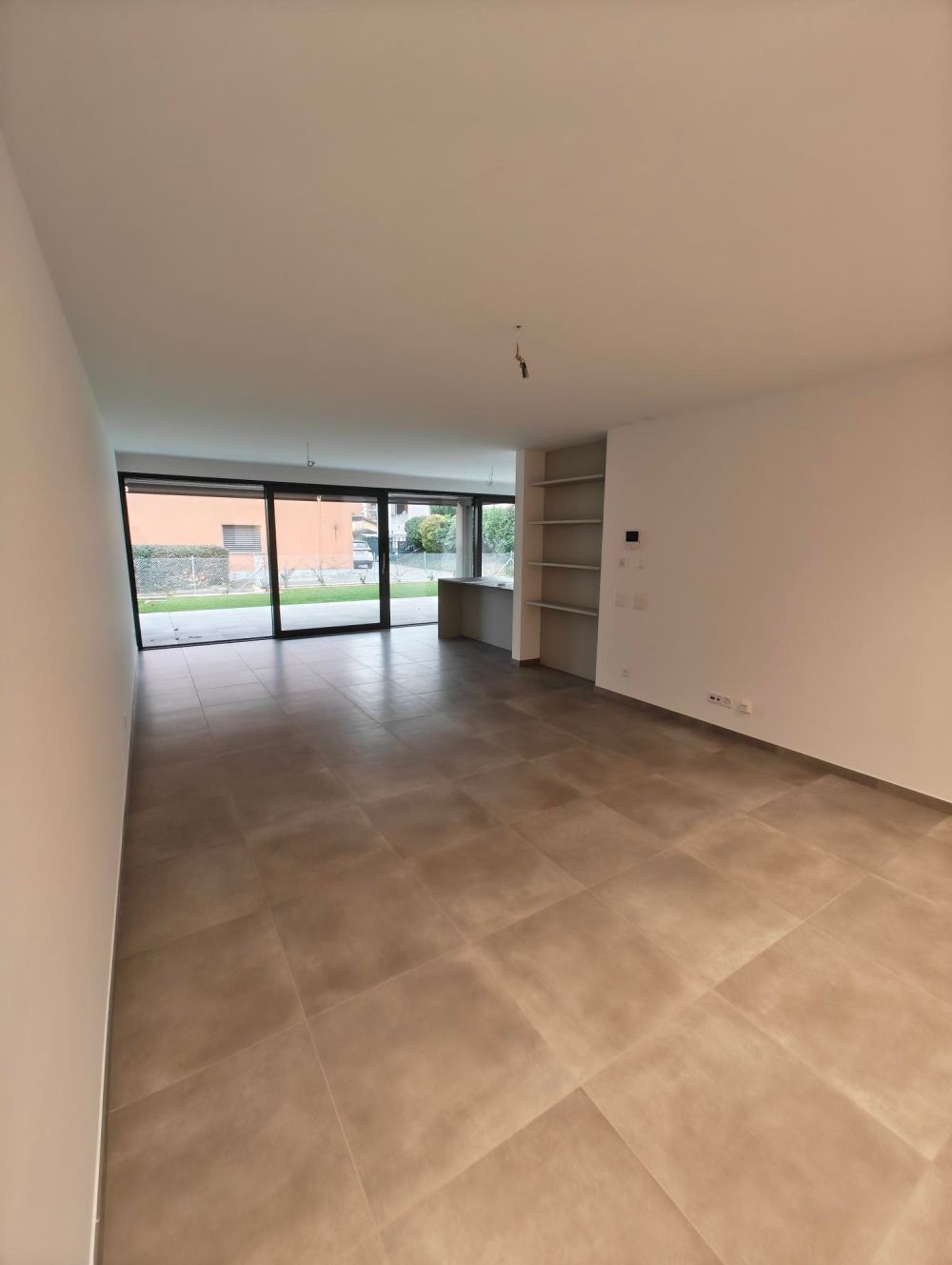 Moderno appartamento 4.5 locali a Lamone - Bild 3