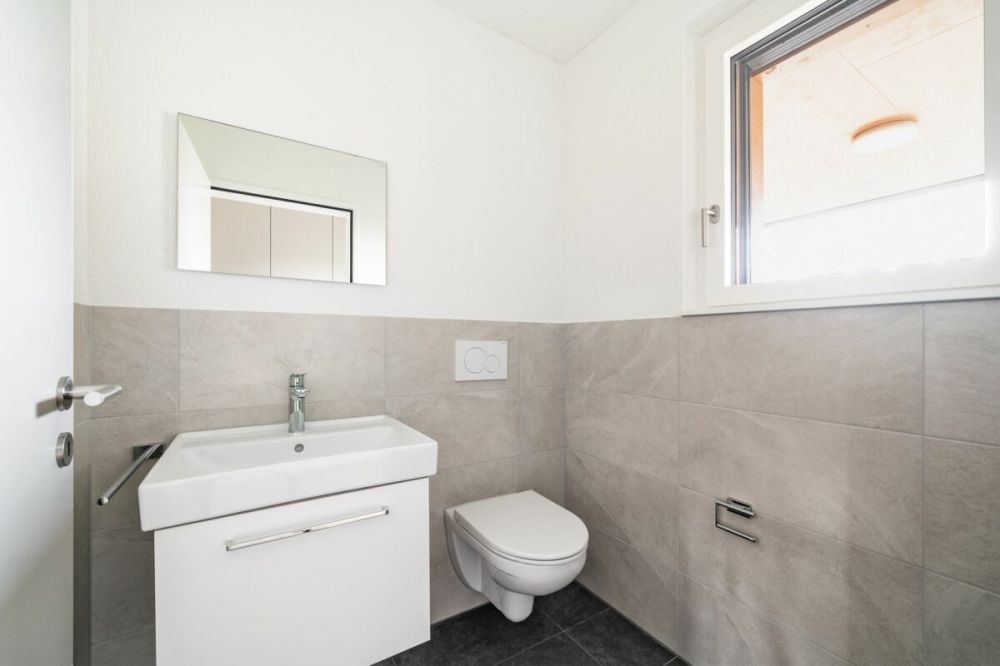 Grosszügige 3.5-Zimmer-Wohnung an ruhiger Lage mit herrlichem Sitzplatz - Bild 7
