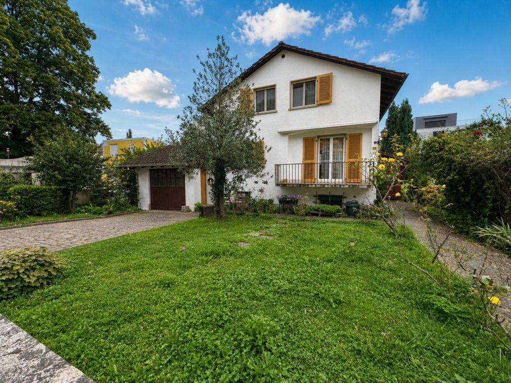 Charmantes älteres Einfamilienhaus mit Garten  befristet für 1 Jahr - WG/Untervermietung erlaubt - Bild 2