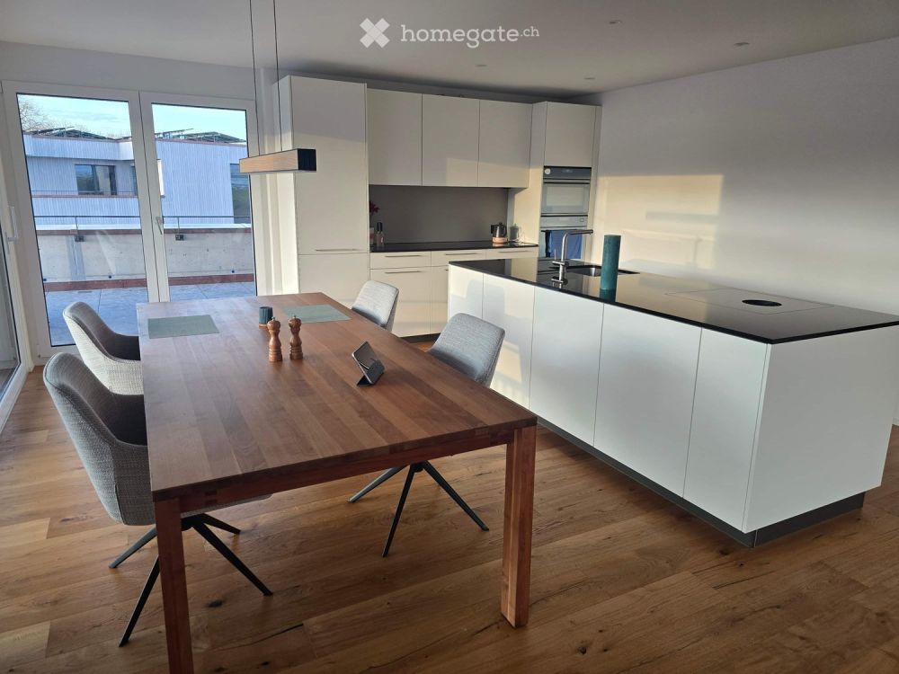 3.5 Zimmer Attika mit Blick auf Schloss Wildegg inkl. 2 Garagenplätze - Bild 2