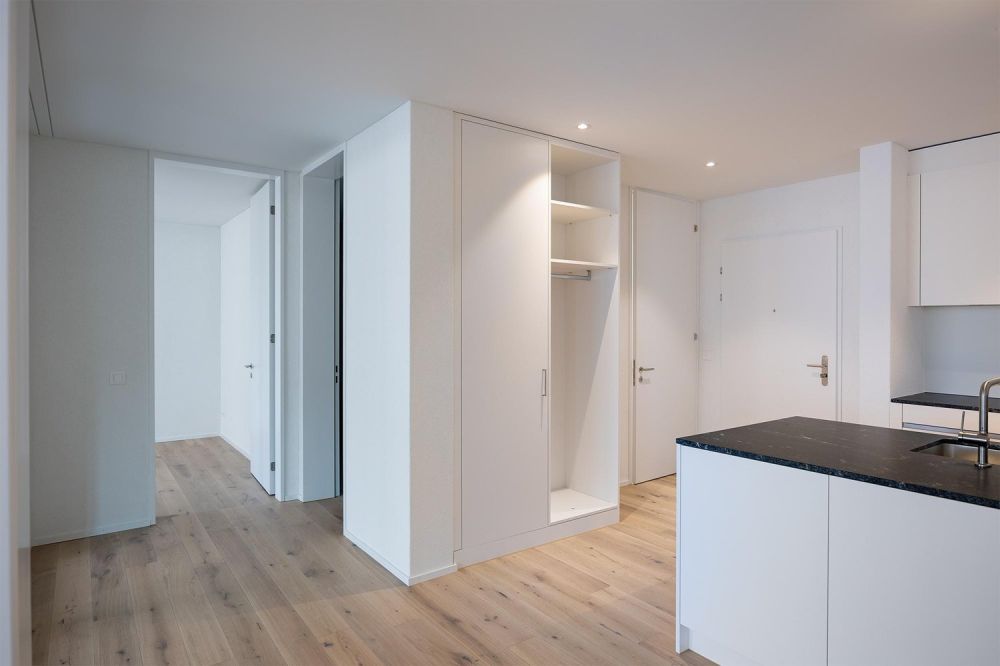 2.5 Zimmer-Dachwohnung mit Loggia und hohen Räumen - Bild 6