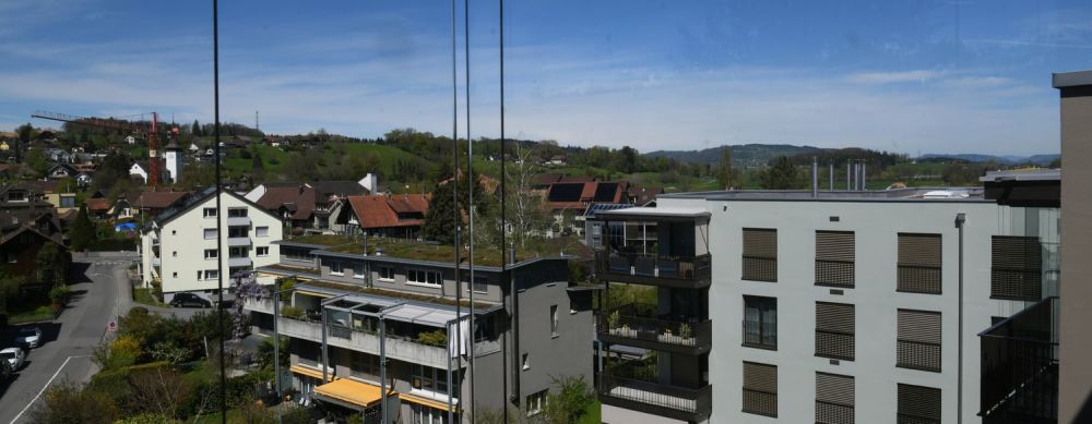 Moderne 4-Zimmer-Neubauwohnung mit Balkon und schöner Aussicht in Uetendorf - Bild 3