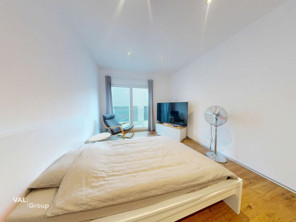 Modernes Wohnerlebnis in Visp - Frisch saniertes, möbliertes Studio - Bild 1