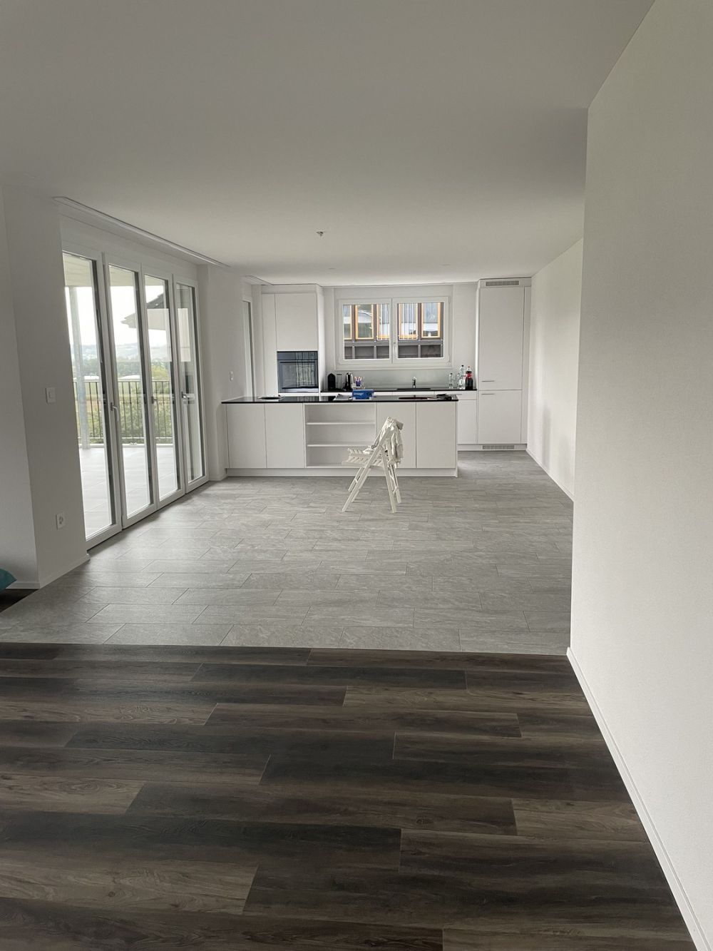 Nachmieter gesucht für 4.5 Zimmer Wohnung in Rosenhuben 42, 8500 Frauenfeld - Bild 1