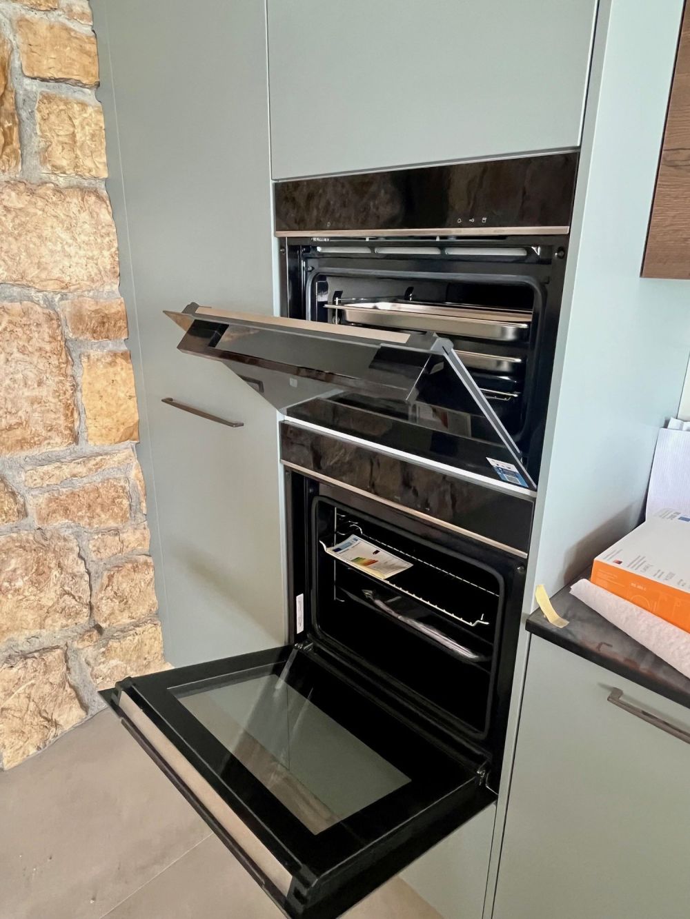 Aussergewöhnliche Loftwohnung mit Blick auf den Bielersee, ca. 111m2 - Bild 2