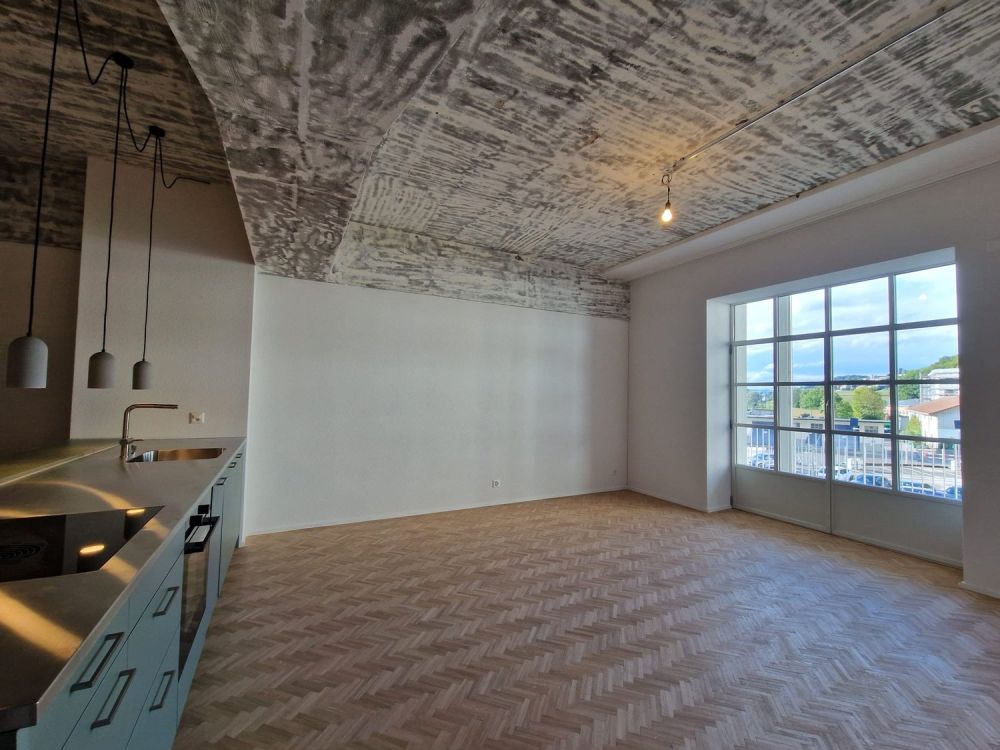 Schicke 2 Raum-Studiowohnung mit hohem Ausbaustandard und grosszügiger Terrasse - Bild 3