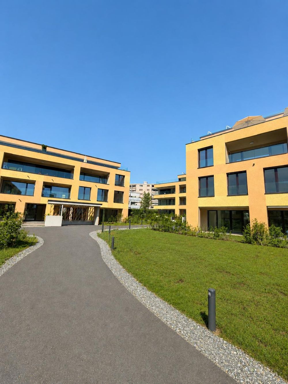 Moderne 3.5-Zimmer-Attikawohnung in Aarburg - Bild 1