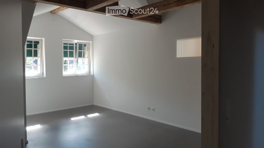 Moderne 4-Zimmer-Dachgeschosswohnung in Liebefeld – Neubau sofort verfügbar! - Bild 1