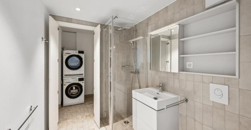 Modernes Wohnen in Muttenz - Appartement 4.5 pièces - image - 5