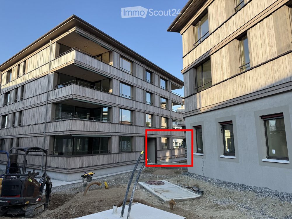 Erstbezug: Hochwertige 4.5-Zimmer-Neubauwohnung "im Herzen" mit grosszügiger Loggia in Uetendorf - Bild 9