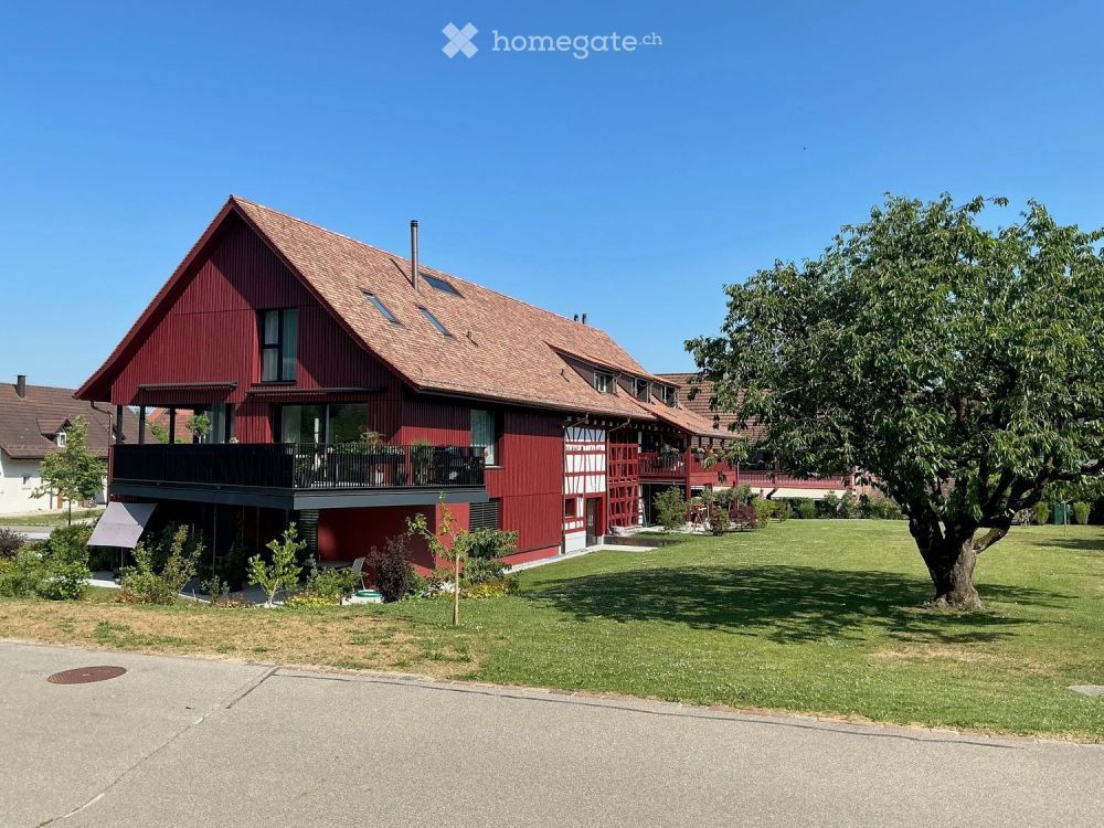 Charmante 3.5-Zimmer-Dachwohnung in renoviertem Bauernhaus in Flaach per 1. Oktober '26 - Bild 7