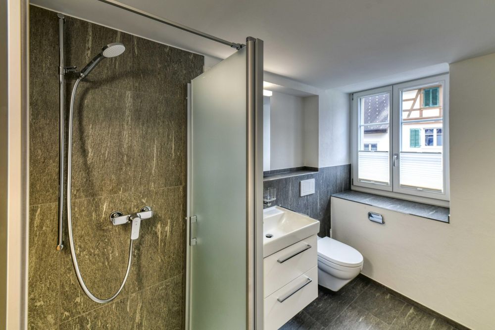 Erstbezug nach Kernsanierung: ruhige 2.5 Zimmerwohnung in Neunkirch - Bild 7