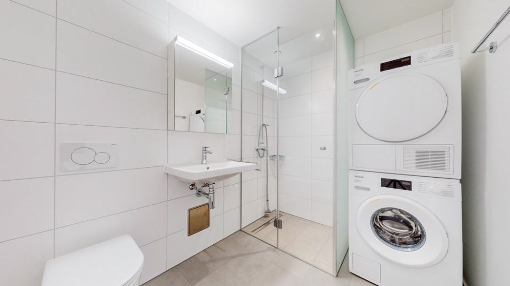 Rhyfalltower - Herausragend wohnen - Beispielfoto Dusche