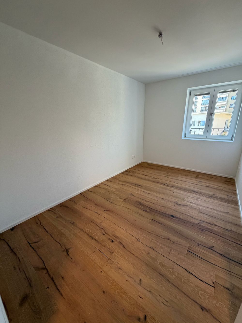 ERSTVERMIETUNG: Wunderschöne 3.5 Zimmerwohnung an toller Lage - Bild 9