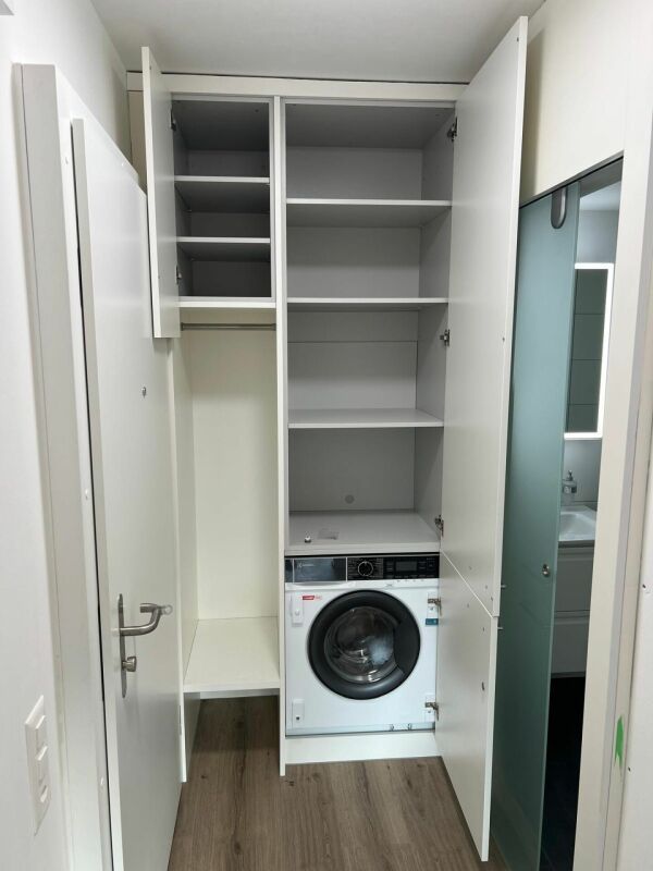 Sonniges Studio mit direktem Rheinblick - Bild 9