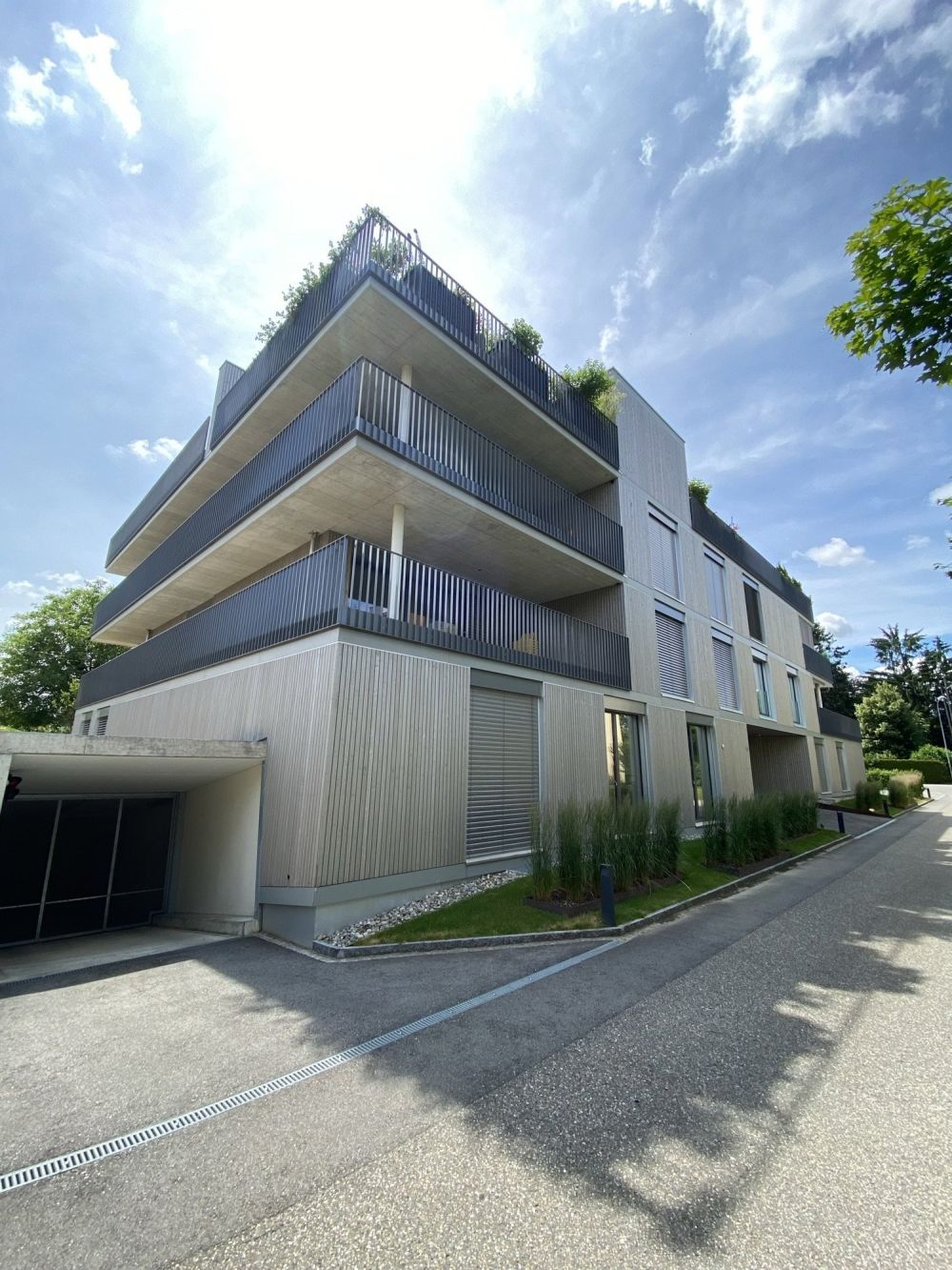Moderne 3.5-Zimmer-Wohnung mit 69 m² gedecktem Balkon – Les Terrasses, Oftringen - Bild 3