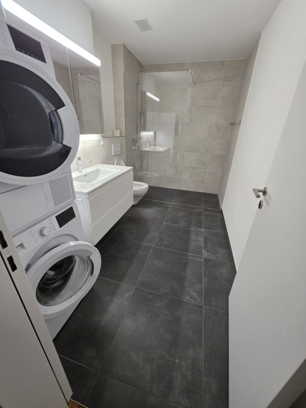 Top moderne Wohnung im Nägelimoos - Bild 4