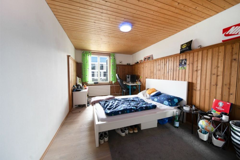 Grosszügiges Wohnen auf zwei Etagen mit Gartenanteil - Bild 5