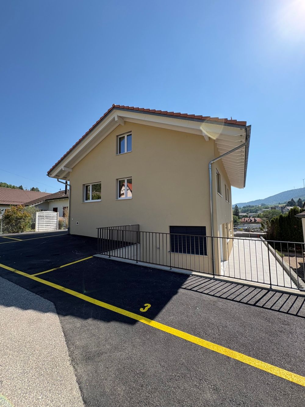 Vallorbe - Chemin des Uttins 3A & B - 2 villas mitoyennes - Bild 2