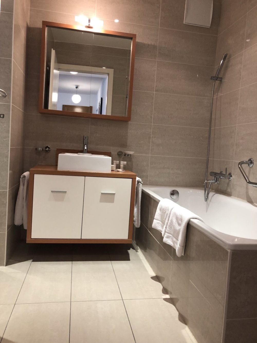 Réf - C4-31 - Salle de bain