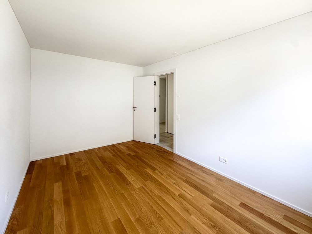 Elegante 2.5 locali con terrazzo a Lumino (TI) - Bild 8