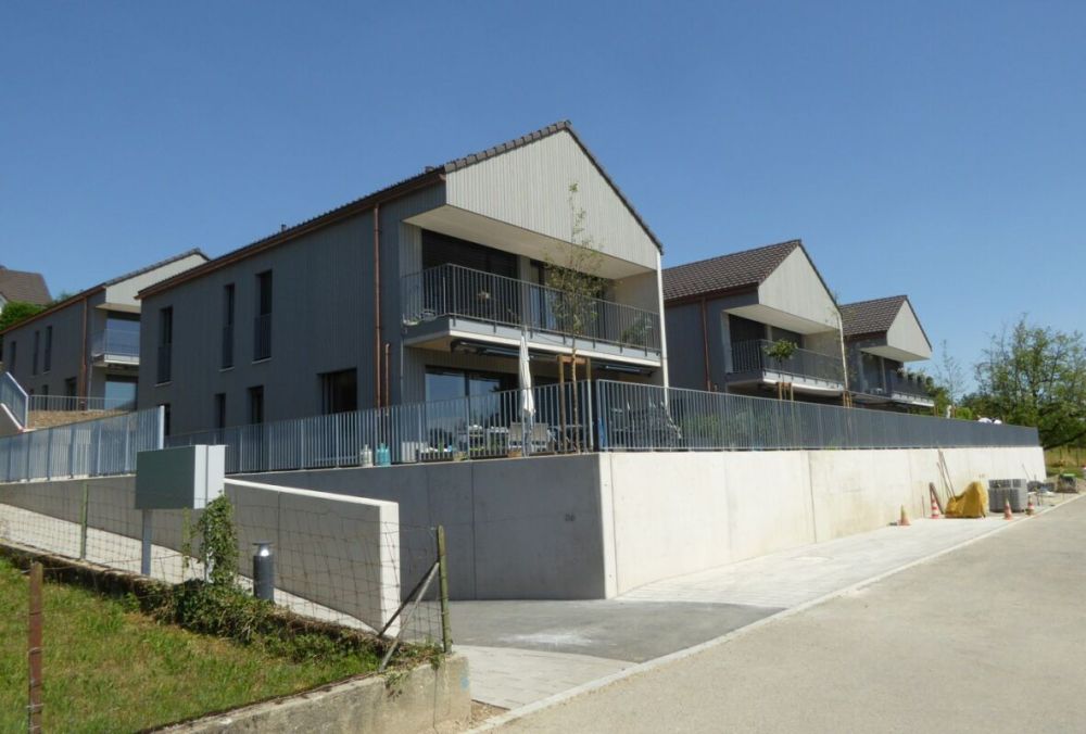 Einfamilienhaus mit Weitblick (279 m2) - Aussenansicht
