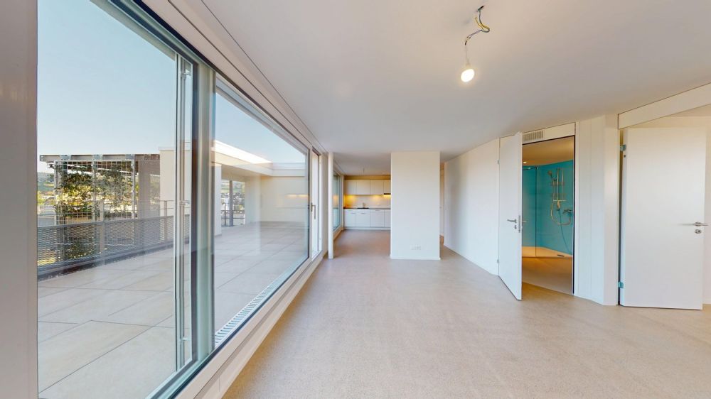 2.5-Zimmer-Penthouse im 6. OG mit grosser Terrasse und Weitsicht - Bild 5