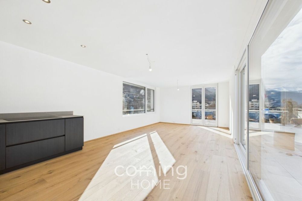 Moderne 2.5-Zimmer-Attika im Zentrum von Brig-Glis - Bild 2