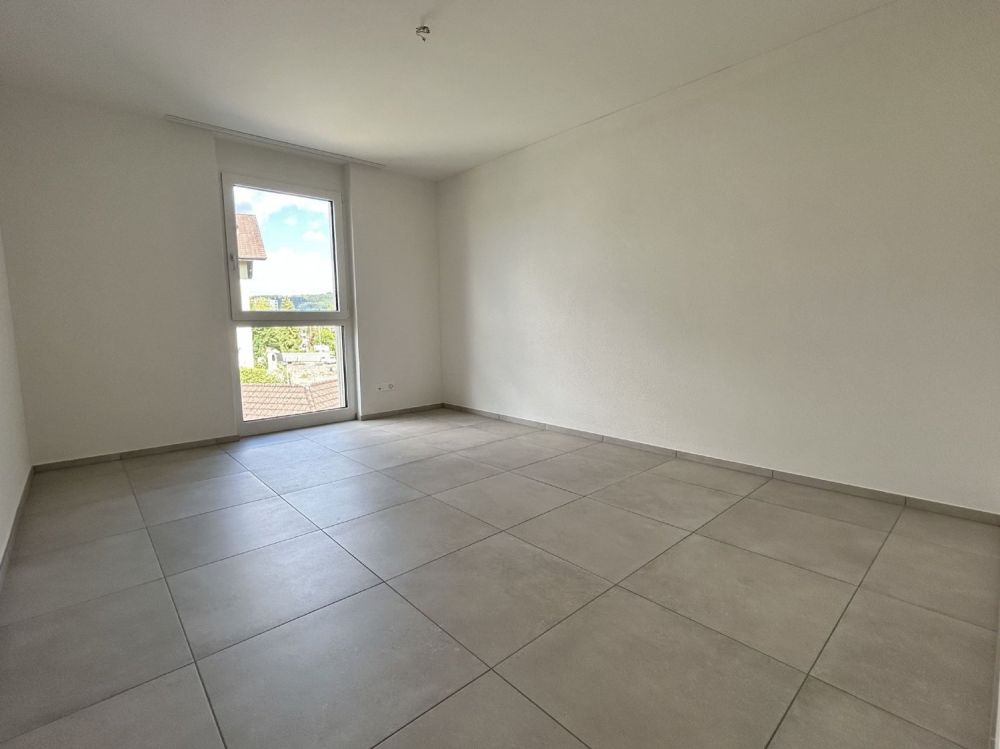 Moderne und helle 4.5-Zimmerwohnung an bester Lage zu vermieten! - Bild 8
