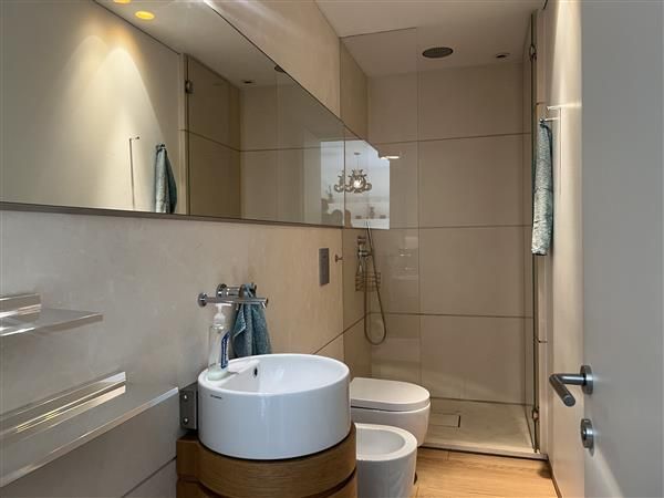 Massagno: Eingerichtete 2.5-Zimmer-Wohnung - Bagno