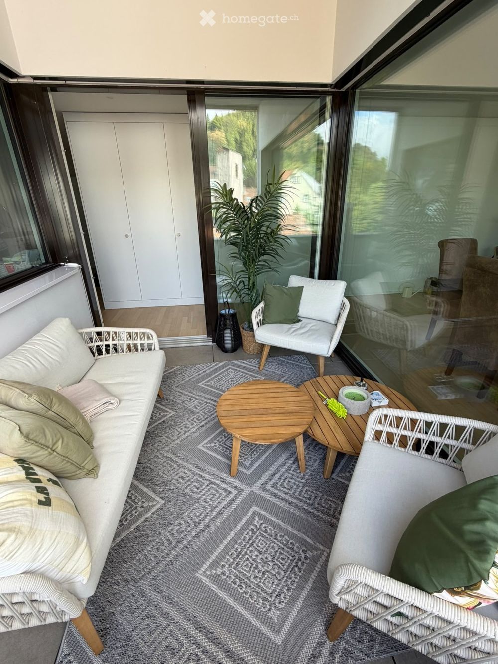 Helle 3.5-Zimmer-Wohnung mit Balkon und schöner Aussicht in Urdorf - Bild 13